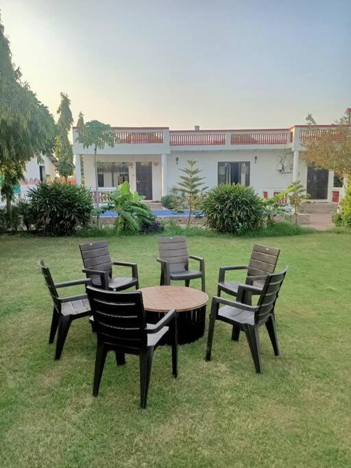 Willa Achal Farm जंगल में मंगल Gurgaon Zewnętrze zdjęcie
