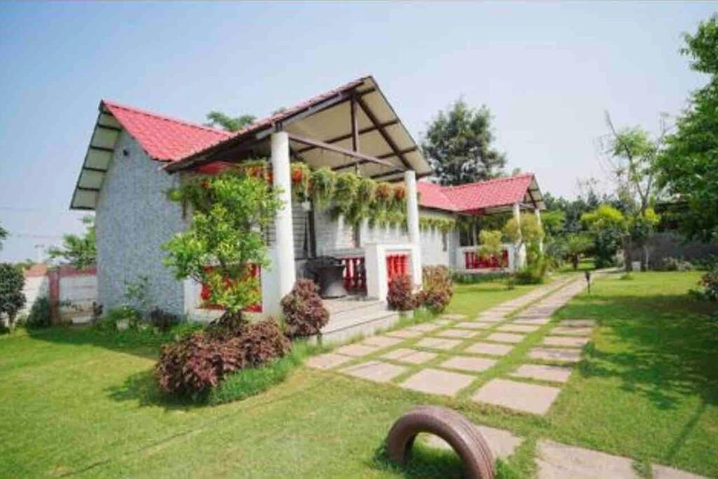 Willa Achal Farm जंगल में मंगल Gurgaon Zewnętrze zdjęcie